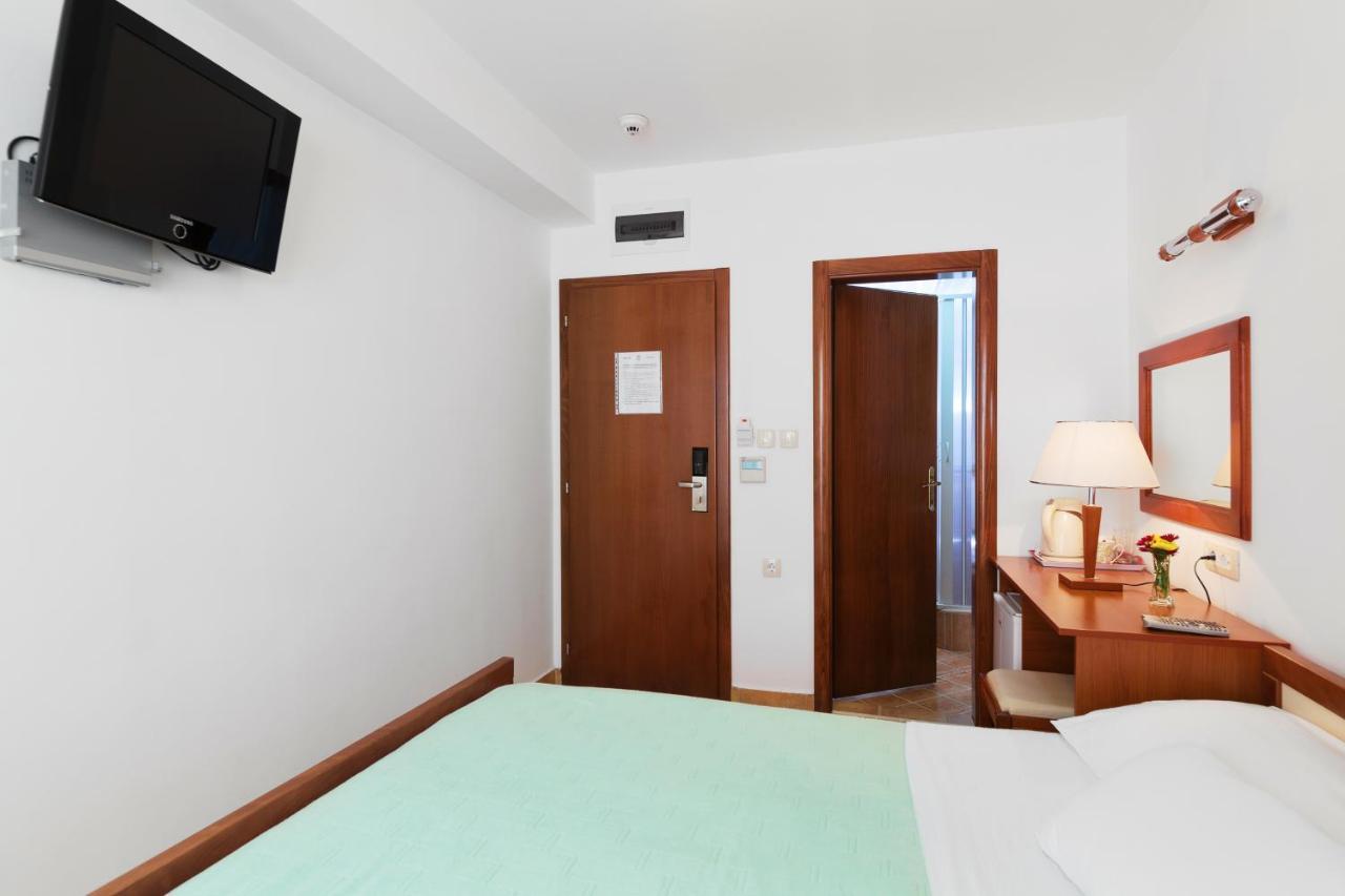 Apartments Ivona บุดวา ห้อง รูปภาพ