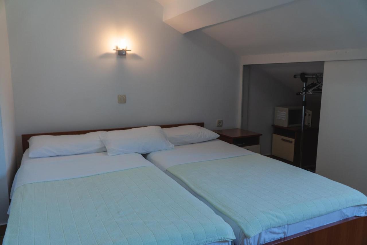 Apartments Ivona บุดวา ห้อง รูปภาพ