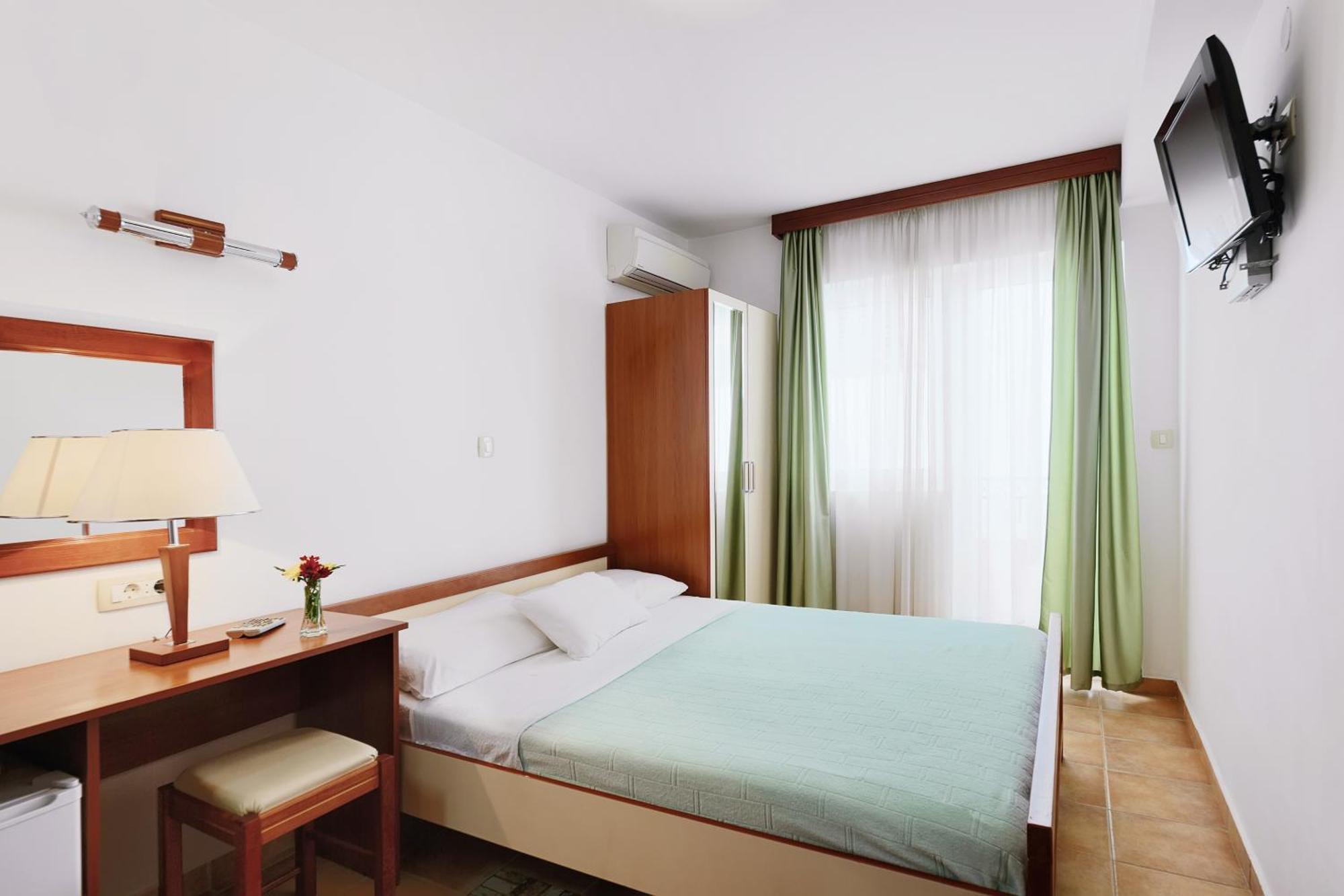 Apartments Ivona บุดวา ห้อง รูปภาพ