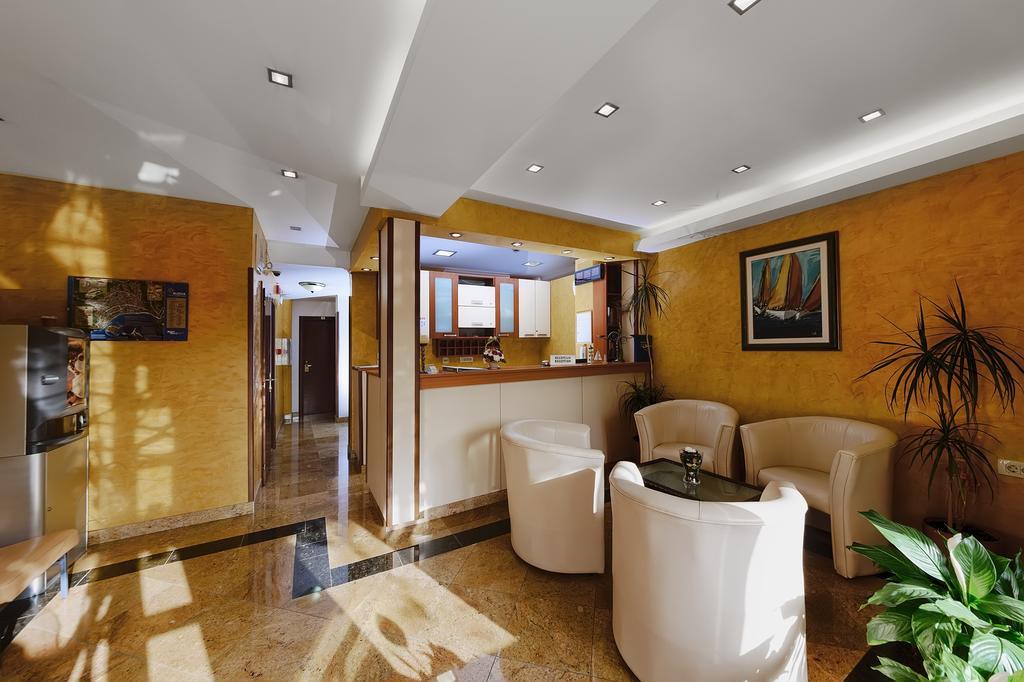 Apartments Ivona บุดวา ภายนอก รูปภาพ